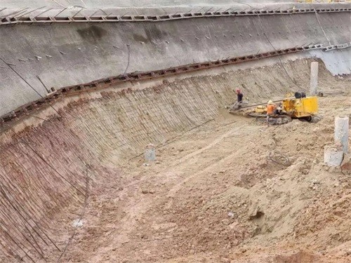 剑阁基坑边坡加固